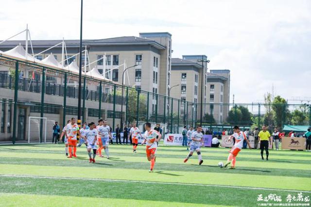 阿不都沙拉木当选CBA常规赛MVP 邱彪最佳教练